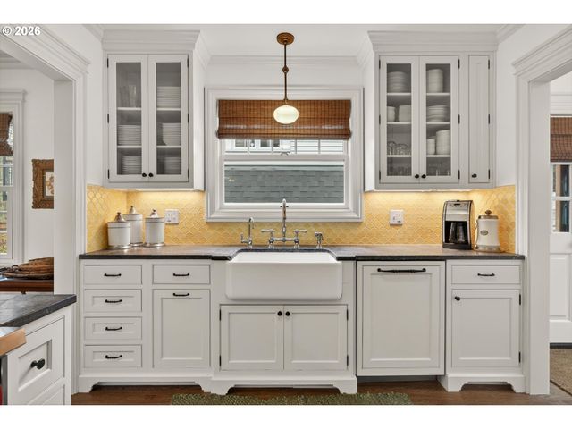 4108 Ne 30TH Ave, Portland, OR 97211