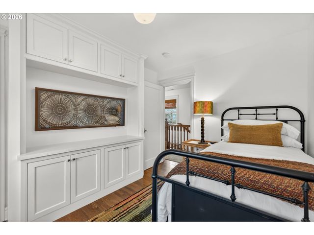 4108 Ne 30TH Ave, Portland, OR 97211