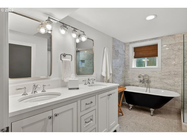 4108 Ne 30TH Ave, Portland, OR 97211