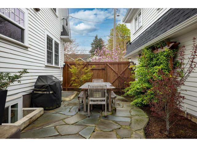 4108 Ne 30TH Ave, Portland, OR 97211