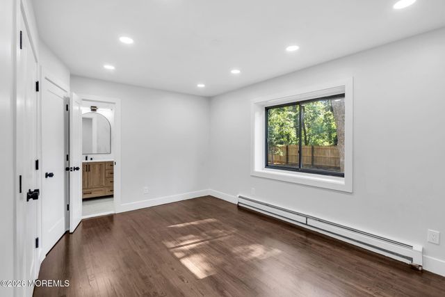 451 Manchester Street, Toms River, NJ 08757