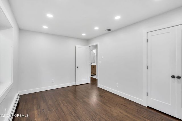 451 Manchester Street, Toms River, NJ 08757