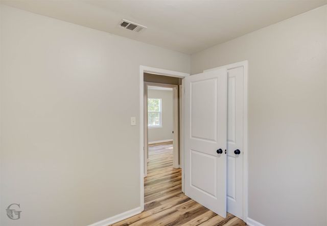 1727 Hickory Street, Shreveport, LA 71108