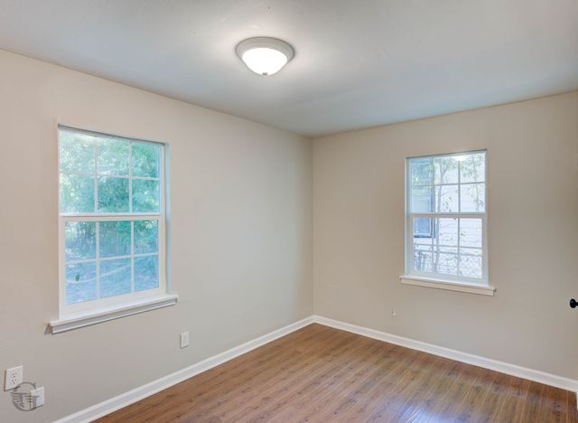 1727 Hickory Street, Shreveport, LA 71108