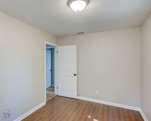 1727 Hickory Street, Shreveport, LA 71108