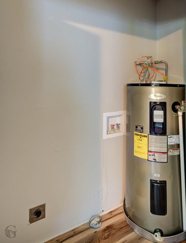 1727 Hickory Street, Shreveport, LA 71108