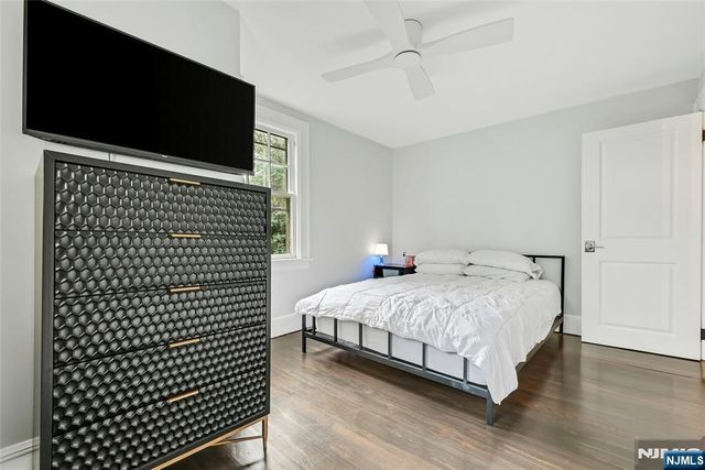 31 4th Street, Park Ridge, NJ 07656