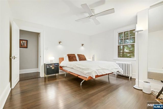 31 4th Street, Park Ridge, NJ 07656