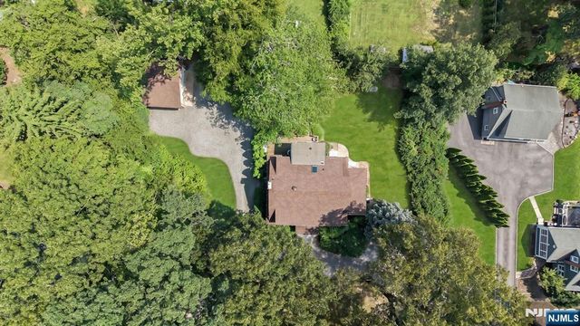 31 4th Street, Park Ridge, NJ 07656