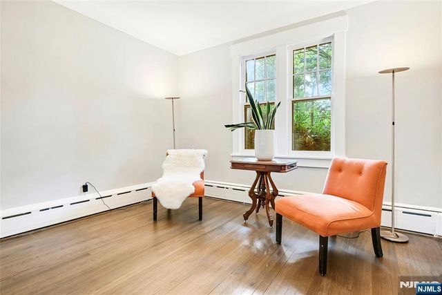 31 4th Street, Park Ridge, NJ 07656