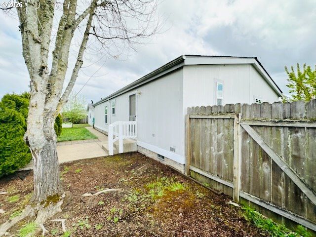 2438 MAIA Loop, Springfield, OR 97477