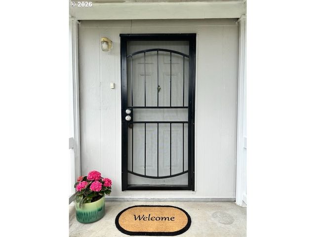 2438 MAIA Loop, Springfield, OR 97477