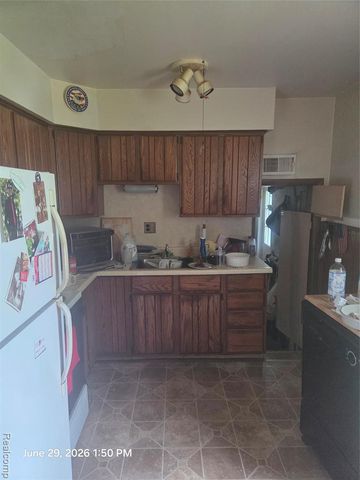 22629 Downing Street, Saint Clair Shores, MI 48080