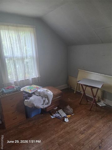 22629 Downing Street, Saint Clair Shores, MI 48080