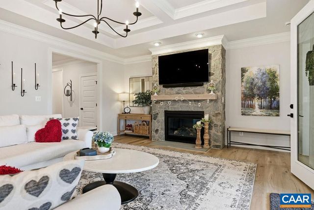 1935 BEAR ISLAND PKWY, Zion Crossroads, VA 22942