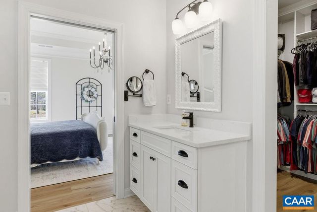 1935 BEAR ISLAND PKWY, Zion Crossroads, VA 22942