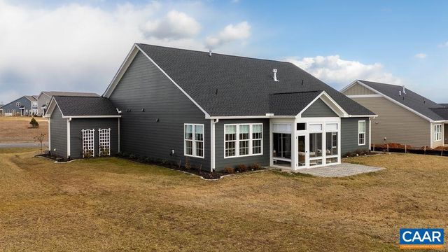 1935 BEAR ISLAND PKWY, Zion Crossroads, VA 22942