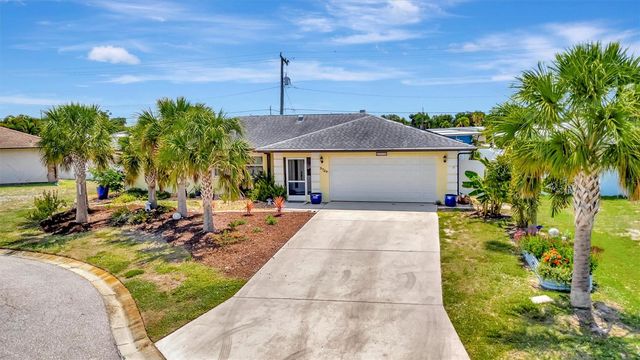 5729 AUGUSTA CIRCLE, Sarasota, FL 34238