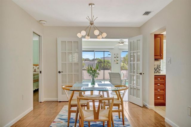 5729 AUGUSTA CIRCLE, Sarasota, FL 34238