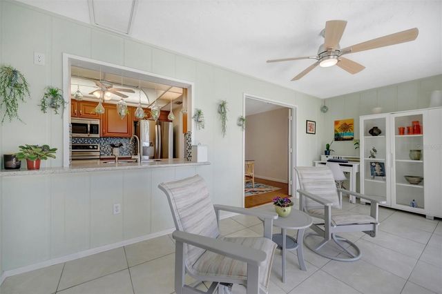 5729 AUGUSTA CIRCLE, Sarasota, FL 34238