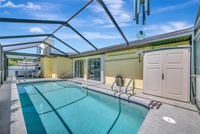 5729 AUGUSTA CIRCLE, Sarasota, FL 34238