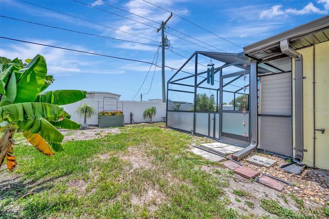 5729 AUGUSTA CIRCLE, Sarasota, FL 34238