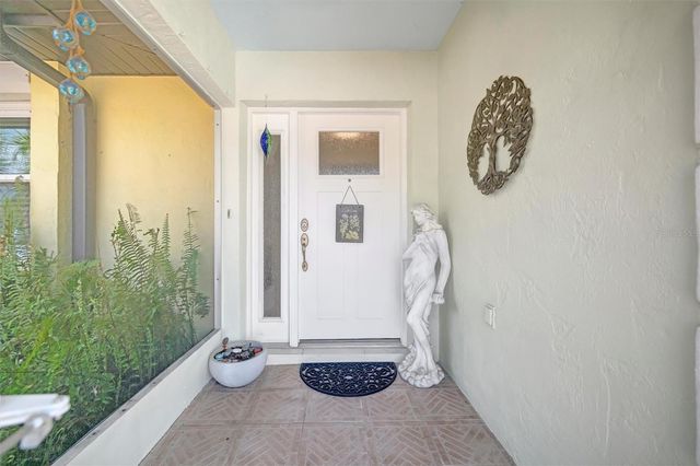 5729 AUGUSTA CIRCLE, Sarasota, FL 34238