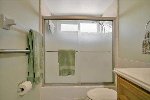 5729 AUGUSTA CIRCLE, Sarasota, FL 34238