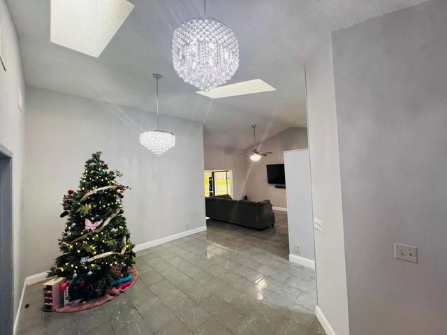 4241 Green Forest Way, Boynton Beach, FL 33436