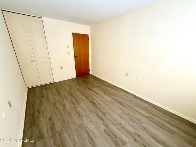 842B Inverness Court, Lakewood, NJ 08701