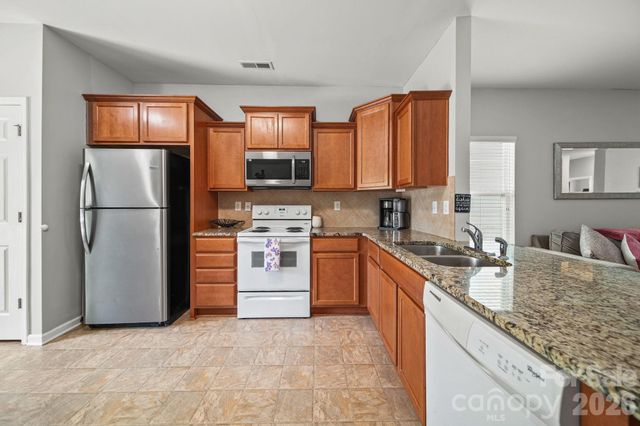 5057 Newport Lakes Drive, Rock Hill, SC 29732
