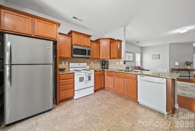 5057 Newport Lakes Drive, Rock Hill, SC 29732
