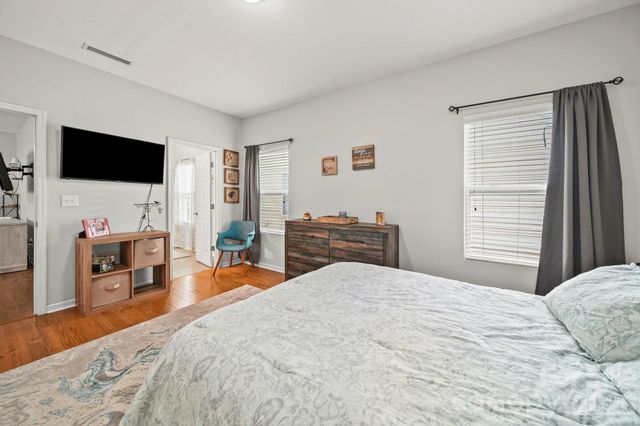 5057 Newport Lakes Drive, Rock Hill, SC 29732