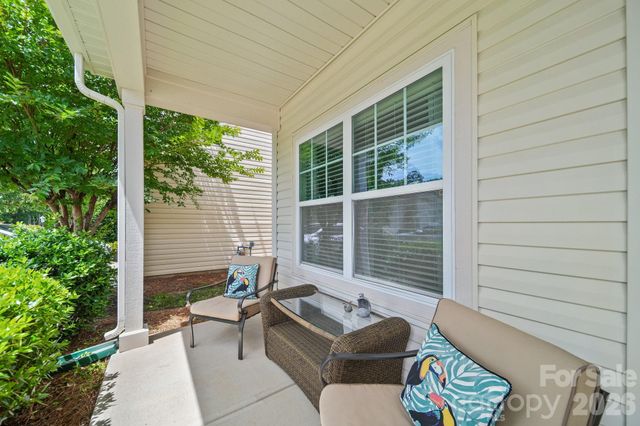 5057 Newport Lakes Drive, Rock Hill, SC 29732