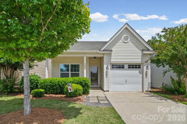 5057 Newport Lakes Drive, Rock Hill, SC 29732