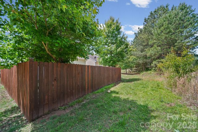 5057 Newport Lakes Drive, Rock Hill, SC 29732