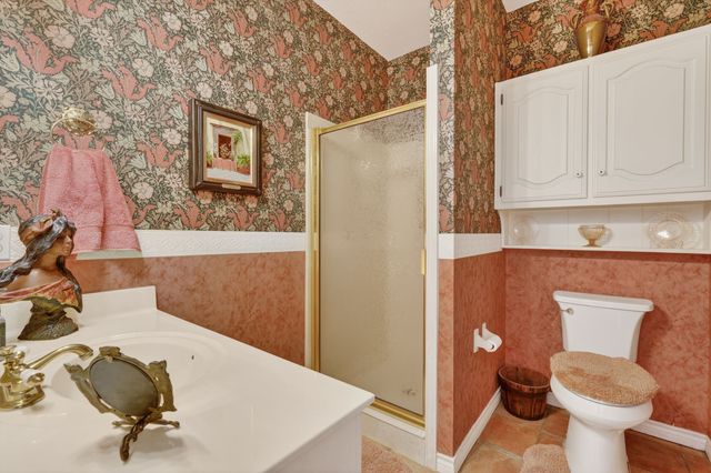 407 N Avenue Z, Clifton, TX 76634