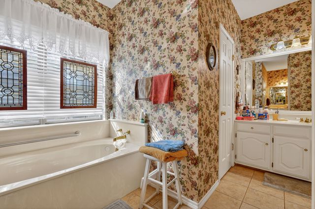 407 N Avenue Z, Clifton, TX 76634