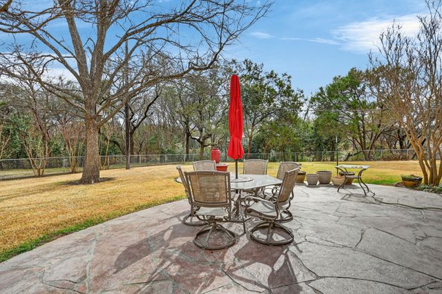 407 N Avenue Z, Clifton, TX 76634