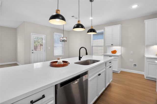 2080 Lost Timbers Drive, Conroe, TX 77304