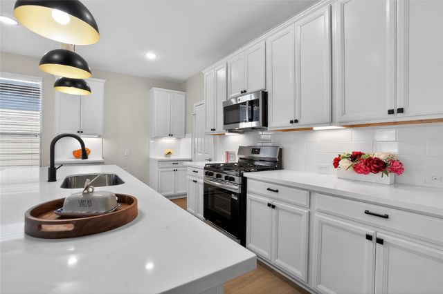 2080 Lost Timbers Drive, Conroe, TX 77304