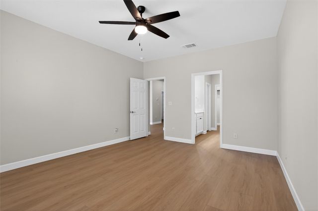 2080 Lost Timbers Drive, Conroe, TX 77304