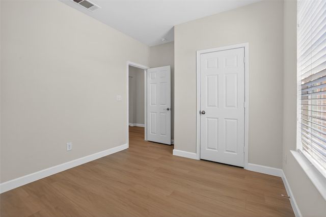 2080 Lost Timbers Drive, Conroe, TX 77304