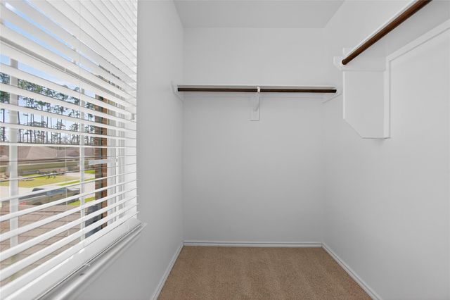 2080 Lost Timbers Drive, Conroe, TX 77304