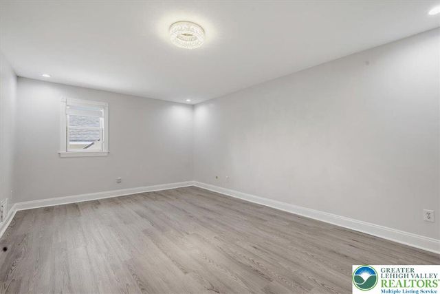 3616 Magnolia Drive, Bethlehem Twp, PA 18045