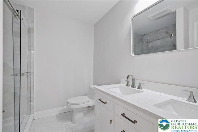 3616 Magnolia Drive, Bethlehem Twp, PA 18045
