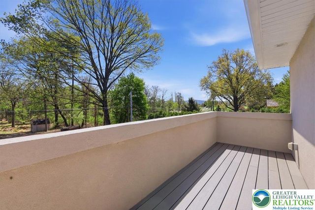 3616 Magnolia Drive, Bethlehem Twp, PA 18045