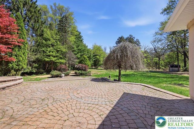 3616 Magnolia Drive, Bethlehem Twp, PA 18045
