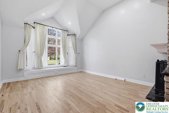 3616 Magnolia Drive, Bethlehem Twp, PA 18045