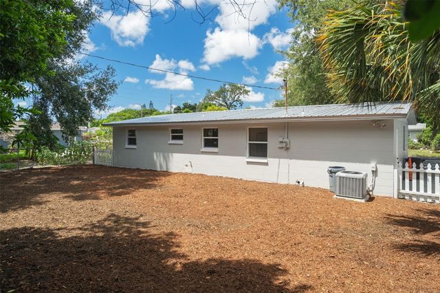 2187 DIXIE GARDEN LOOP, Holiday, FL 34690